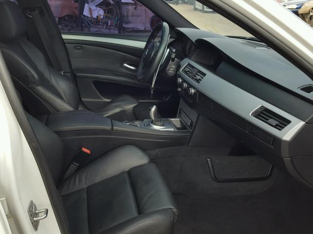 WBSNB9C58AC043442 - 2010 BMW M5 WHITE photo 5