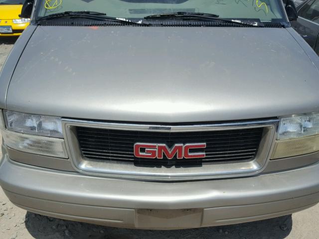 1GKEL19XX4B500796 - 2004 GMC SAFARI XT TAN photo 7