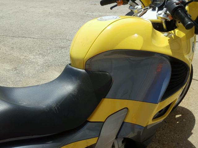 WB10554AXWZA51463 - 1998 BMW K1200 RS YELLOW photo 5