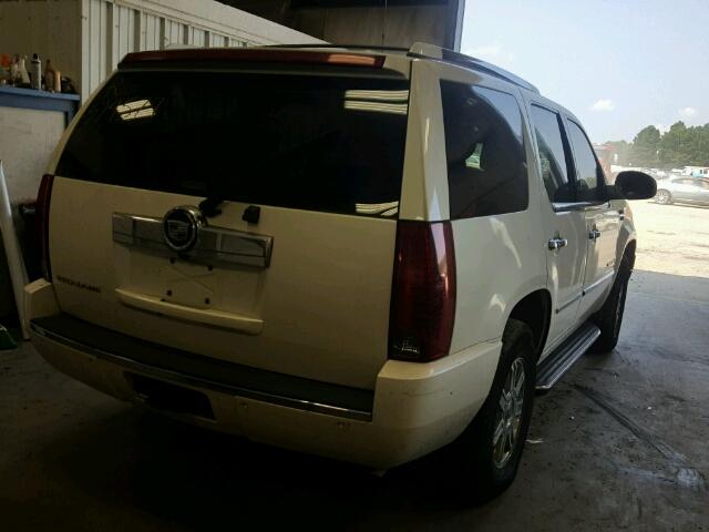 1GYFK63837R132940 - 2007 CADILLAC ESCALADE L WHITE photo 4