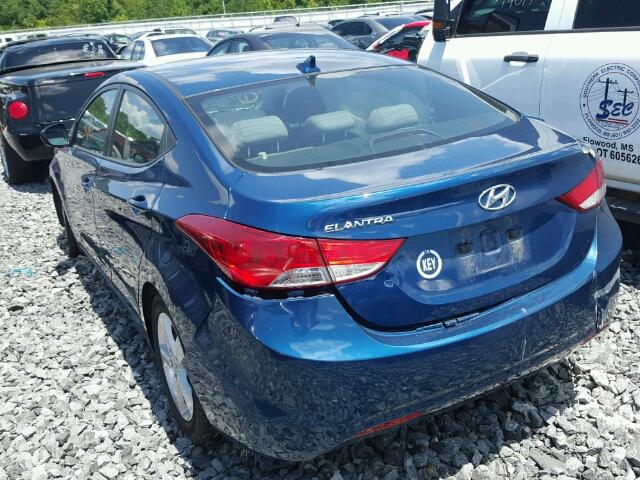 KMHDH4AE1DU990727 - 2013 HYUNDAI ELANTRA BLUE photo 3