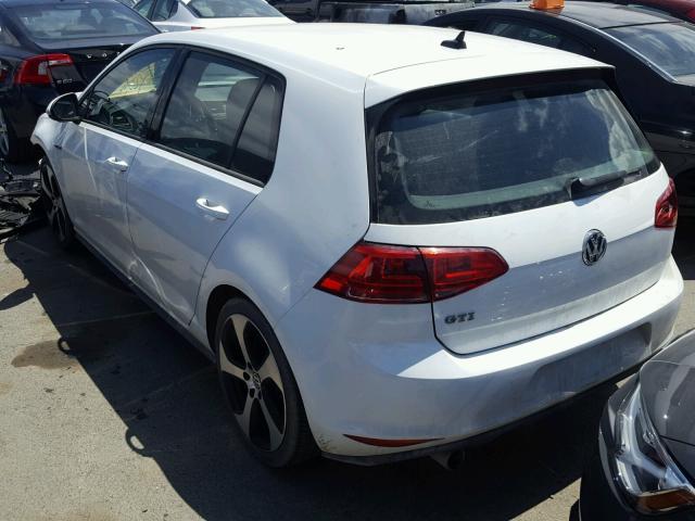 3VW5T7AU8FM097944 - 2015 VOLKSWAGEN GTI WHITE photo 3