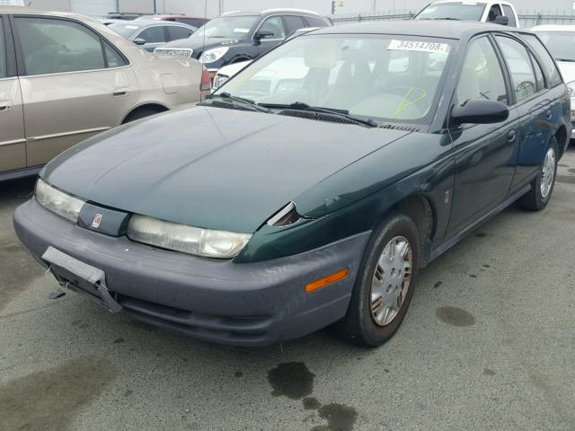 1G8ZG8288VZ155820 - 1997 SATURN SW1 GREEN photo 2