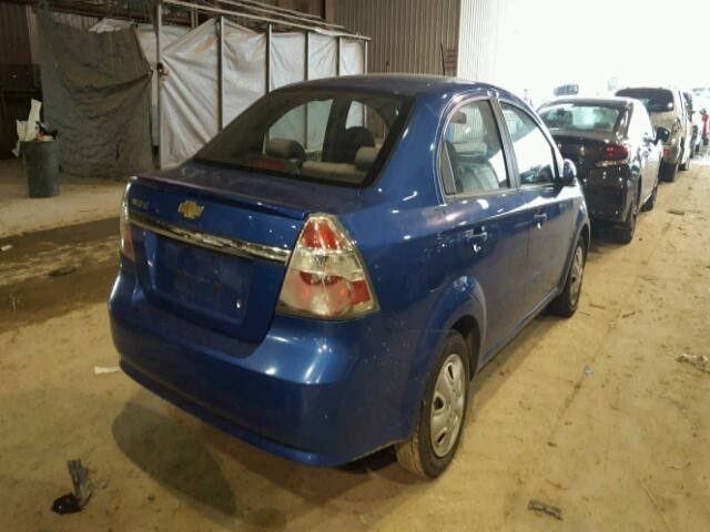 KL1TD56E19B680338 - 2009 CHEVROLET AVEO LS BLUE photo 4