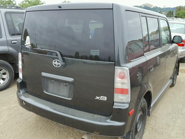 JTLKT334464065598 - 2006 TOYOTA SCION XB BLACK photo 4
