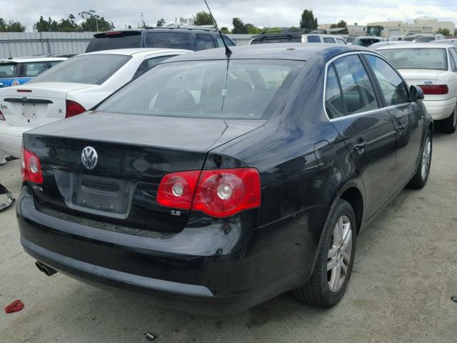 3VWEG71K87M197224 - 2007 VOLKSWAGEN JETTA WOLF BLACK photo 4