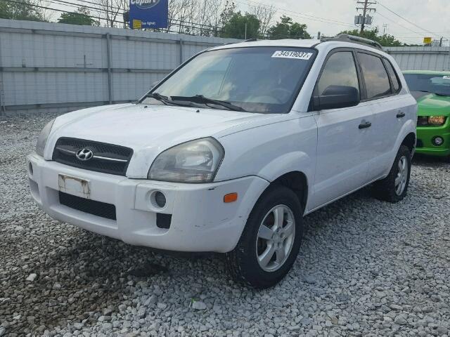 KM8JM12B77U582366 - 2007 HYUNDAI TUCSON GLS WHITE photo 2