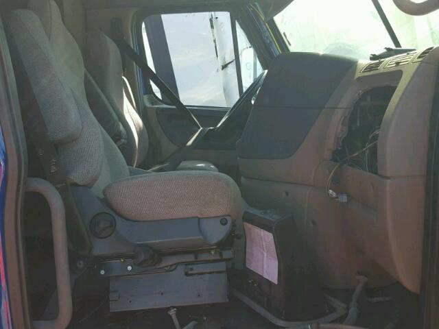 1FUJGLDR3DLBS3589 - 2013 FREIGHTLINER CASCADIA 1 BLUE photo 5