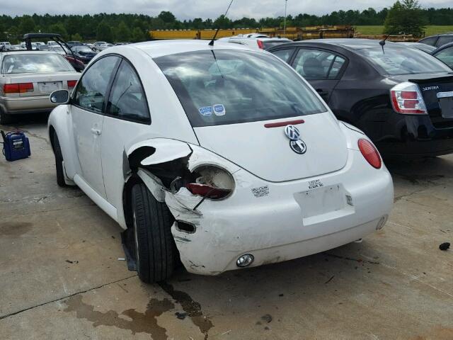 3VWCP21C12M414480 - 2002 VOLKSWAGEN NEW BEETLE 白色 照片 3
