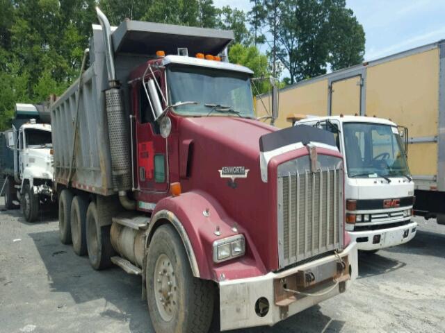 1NKDL60XXXJ833610 - 1999 KENWORTH CONSTRUCTI RED photo 1