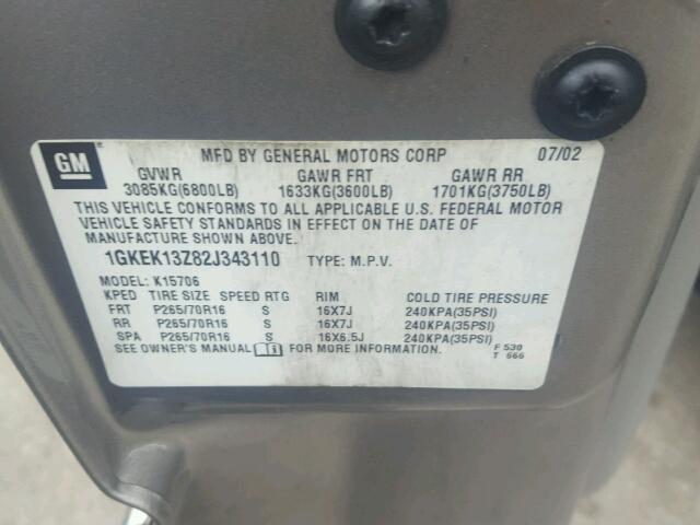 1GKEK13Z82J343110 - 2002 GMC YUKON Արծաթագույն լուսանկար 10