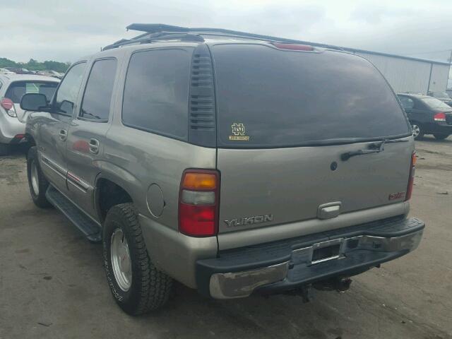 1GKEK13Z82J343110 - 2002 GMC YUKON SILVER photo 3