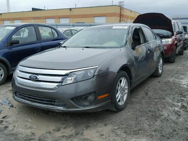 3FAHP0HA8BR217896 - 2011 FORD FUSION SE GRAY photo 2