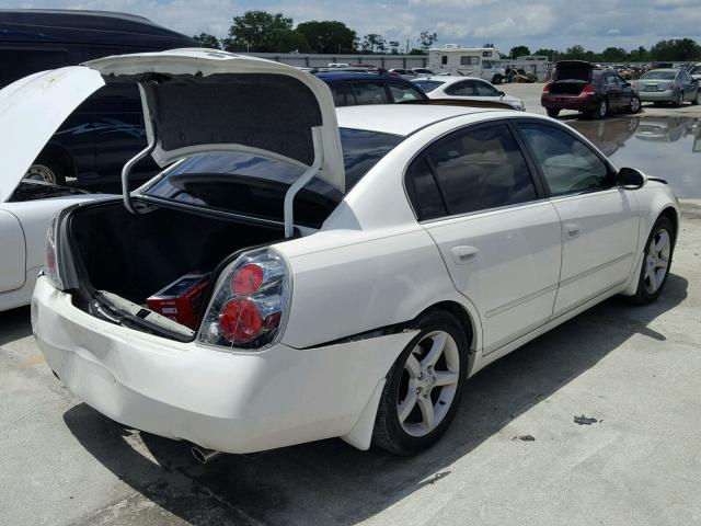 1N4BL11D26N434493 - 2006 NISSAN ALTIMA SE WHITE photo 4