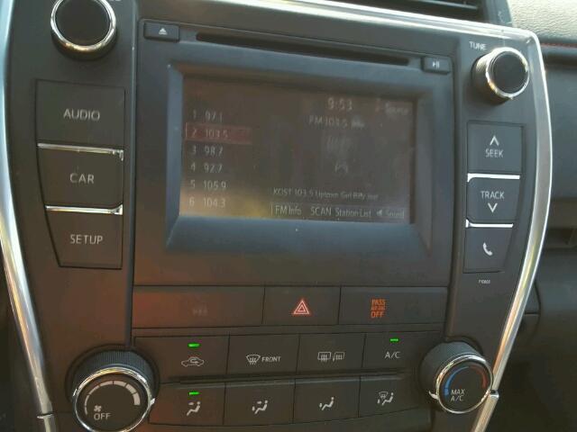 4T1BF1FK3FU882008 - 2015 TOYOTA CAMRY LE ვერცხლისფერი ფოტო 9