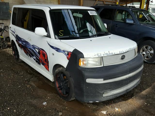 JTLKT324364105719 - 2006 TOYOTA SCION XB WHITE photo 1