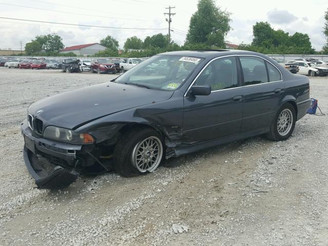 WBADT43451GF58000 - 2001 BMW 525 I AUTO GRAY photo 2