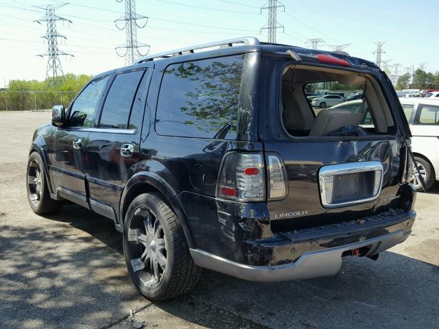 5LMFU28R13LJ33214 - 2003 LINCOLN NAVIGATOR BLACK photo 3