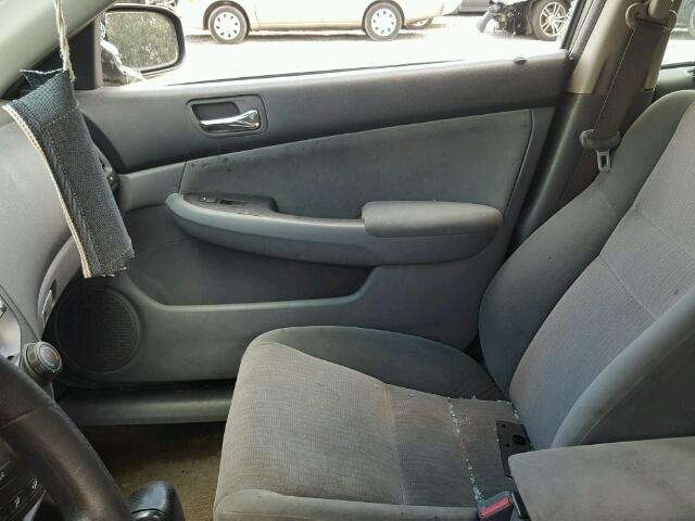 1HGCM56354A017409 - 2004 HONDA ACCORD LX GRAY photo 5