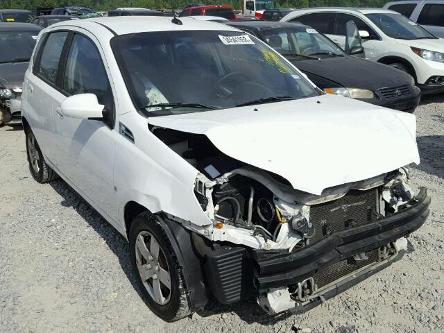 KL1TD66E29B650724 - 2009 CHEVROLET AVEO LS WHITE photo 1