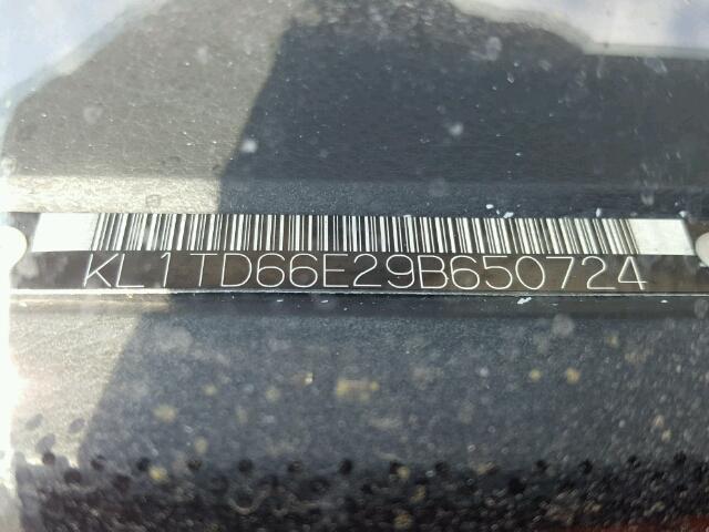 KL1TD66E29B650724 - 2009 CHEVROLET AVEO LS WHITE photo 10