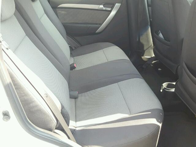 KL1TD66E29B650724 - 2009 CHEVROLET AVEO LS WHITE photo 6