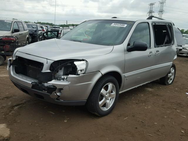 1GNDV33148D102356 - 2008 CHEVROLET UPLANDER L 银色 照片 2