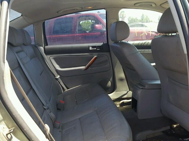 WVWRH63B23E238097 - 2003 VOLKSWAGEN PASSAT GLX 绿色 照片 6