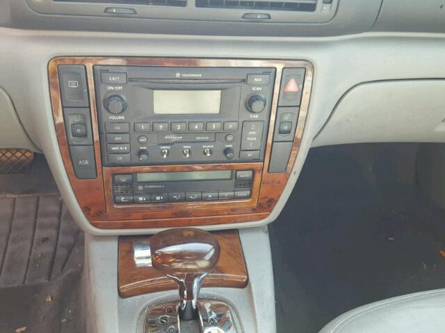 WVWRH63B23E238097 - 2003 VOLKSWAGEN PASSAT GLX 绿色 照片 9