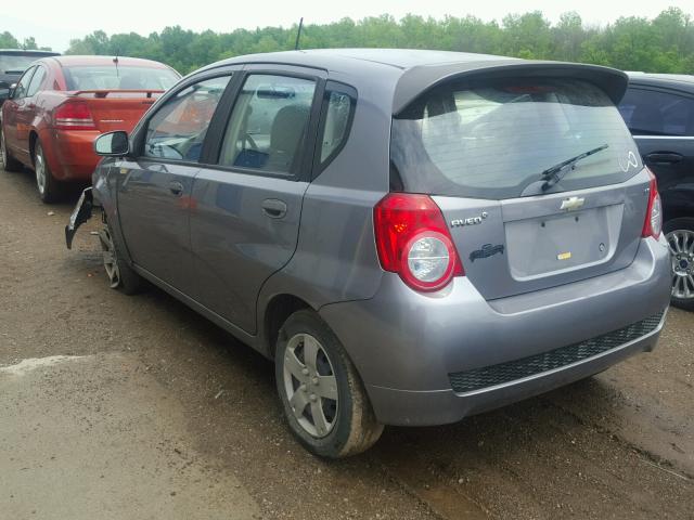 KL1TD66E59B646103 - 2009 CHEVROLET AVEO LS GRAY photo 3