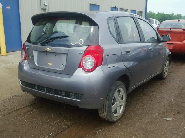 KL1TD66E59B646103 - 2009 CHEVROLET AVEO LS GRAY photo 4