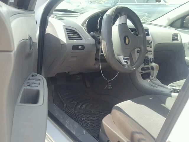 1G1ZA5EU9CF373240 - 2012 CHEVROLET MALIBU LS 白色 照片 9