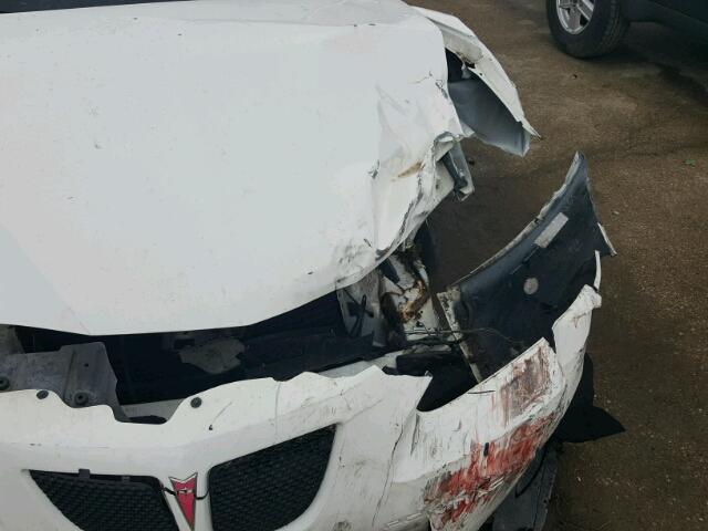 2G2WS522841130087 - 2004 PONTIAC GRAND PRIX WHITE photo 9