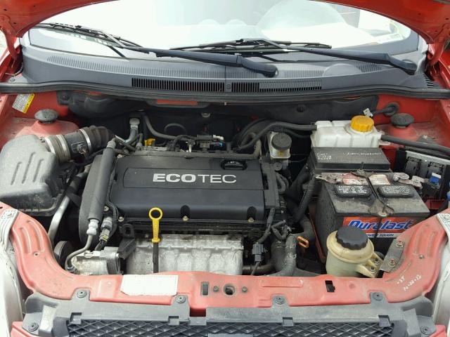 KL1TD5DE1BB137340 - 2011 CHEVROLET AVEO LS RED photo 7