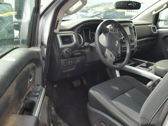 1N6AA1E54HN514246 - 2017 NISSAN TITAN SV SILVER photo 9