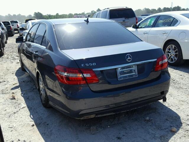 WDDHF7CB1AA212947 - 2010 MERCEDES-BENZ E 550 BLACK photo 3