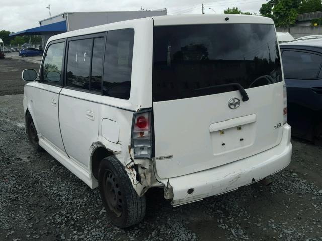 JTLKT324464069894 - 2006 TOYOTA SCION XB WHITE photo 3
