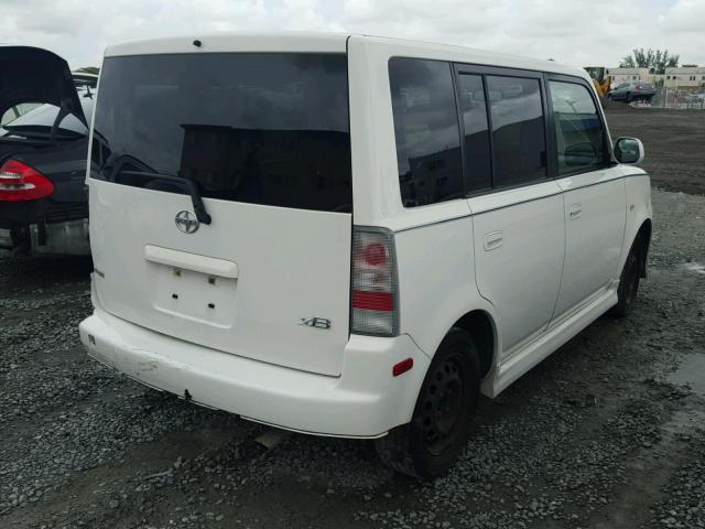 JTLKT324464069894 - 2006 TOYOTA SCION XB WHITE photo 4