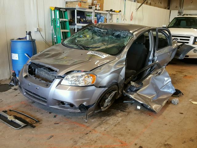 KL1TG56E79B381248 - 2009 CHEVROLET AVEO LT SILVER photo 2