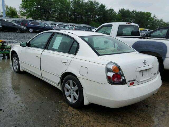 1N4AL11D73C283556 - 2003 NISSAN ALTIMA BAS WHITE photo 3