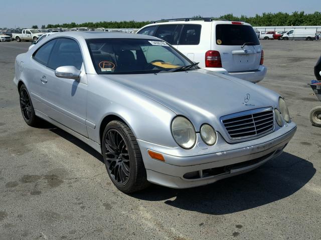 WDBLJ65G91F162659 - 2001 MERCEDES-BENZ CLK 320 SILVER photo 1