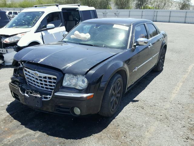 2C3LA63H46H427009 - 2006 CHRYSLER 300C BLACK photo 2