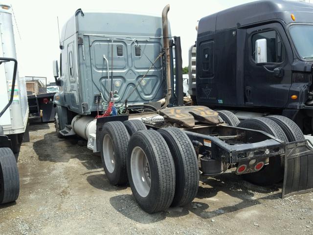 1FUJGLDR09LAK7426 - 2009 FREIGHTLINER CASCADIA 1 GREEN photo 3