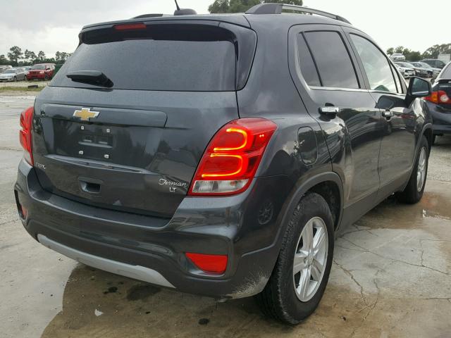 KL7CJLSB4HB153102 - 2017 CHEVROLET TRAX 1LT GRAY photo 4