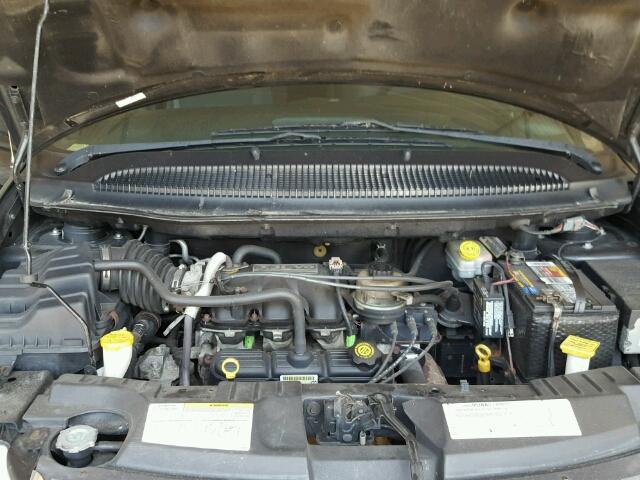 2C4GP44R84R591992 - 2004 CHRYSLER TOWN & COU BLACK photo 7