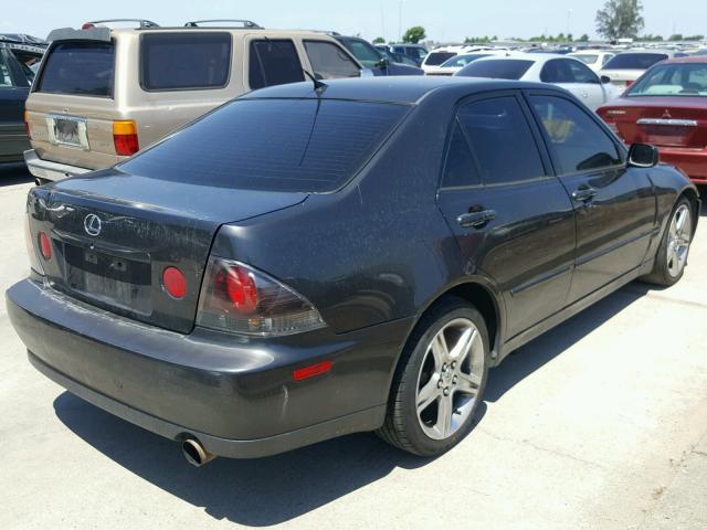 JTHBD192120054853 - 2002 LEXUS IS 300 GRAY photo 4