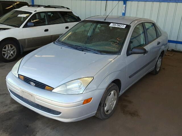 1FAFP33P02W156772 - 2002 FORD FOCUS LX SILVER photo 2