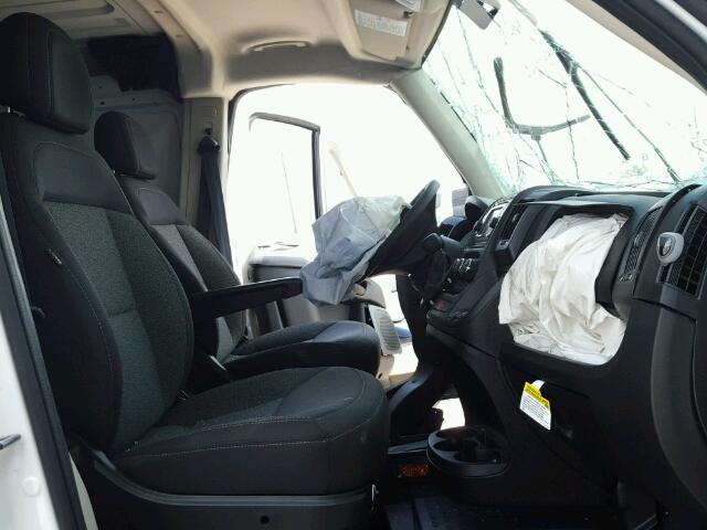 3C6TRVAG8GE125932 - 2016 RAM PROMASTER 白色 照片 5