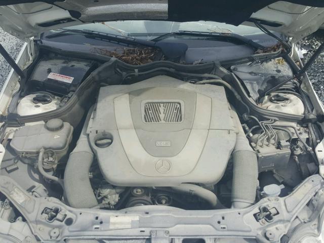 WDBTJ56H29F265886 - 2009 MERCEDES-BENZ CLK 350 WHITE photo 7