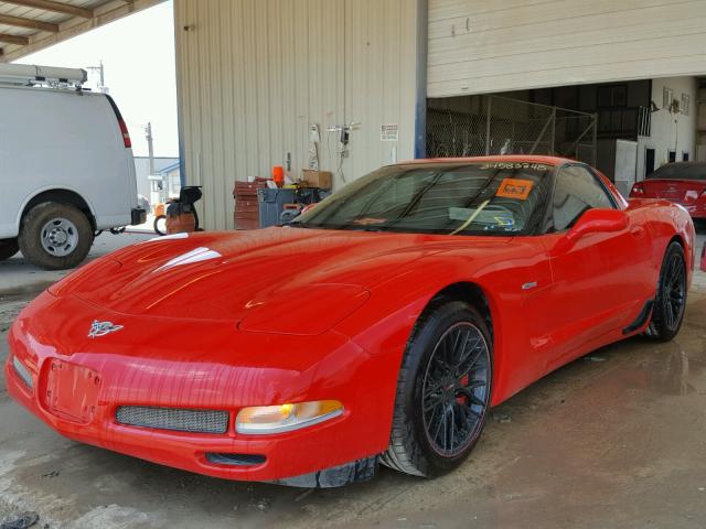 1G1YY12S835107829 - 2003 CHEVROLET CORVETTE Z RED photo 2